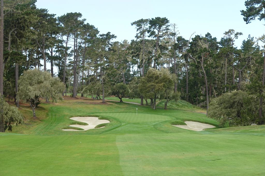 16th Hole at Spyglass Hill Golf Course (476 Yard Par 4)